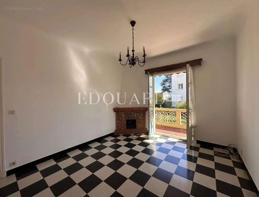 Maison à ROQUEBRUNE-CAP-MARTIN