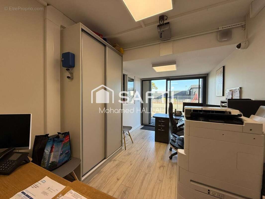 Photo 3 - Commerce à LA TESTE-DE-BUCH