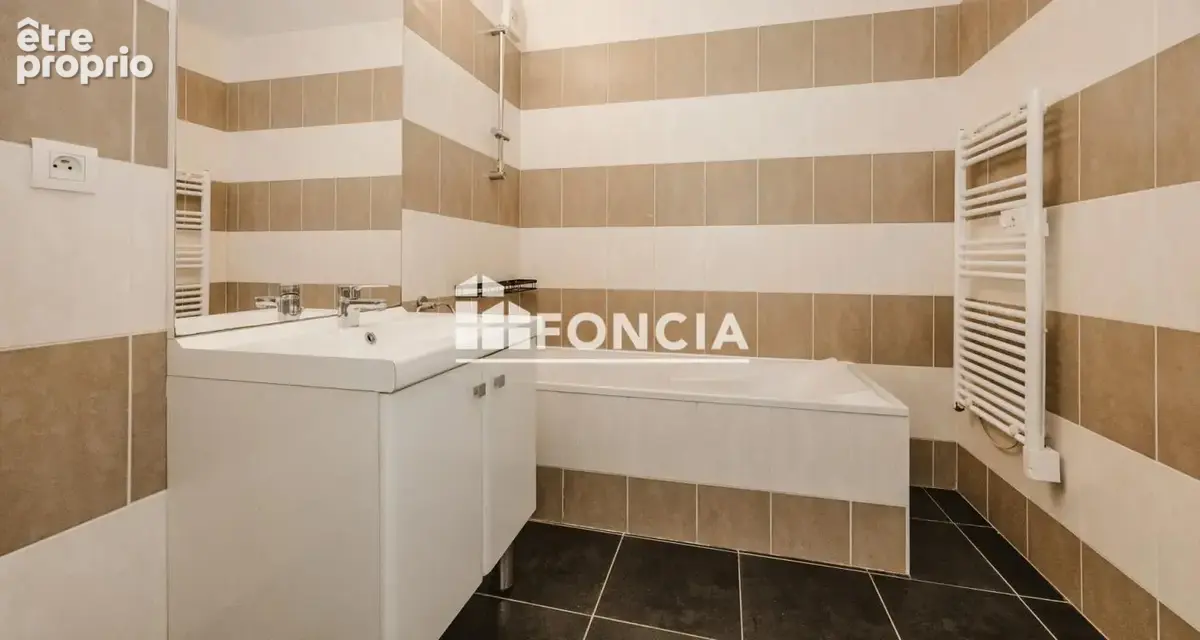 Appartement attique avec double garage - photo 7