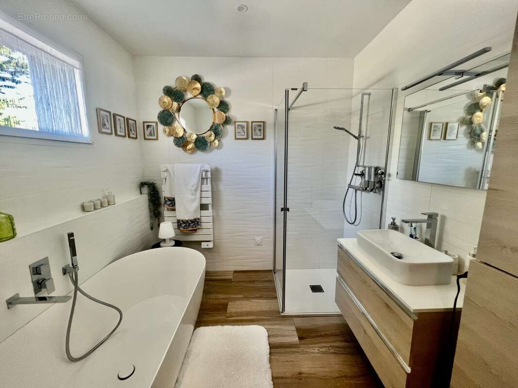La turballe-maison contemporaine 6p de 176m2-piscine-garage 40m2-jardin-sur terrain de 720m2 - photo 12