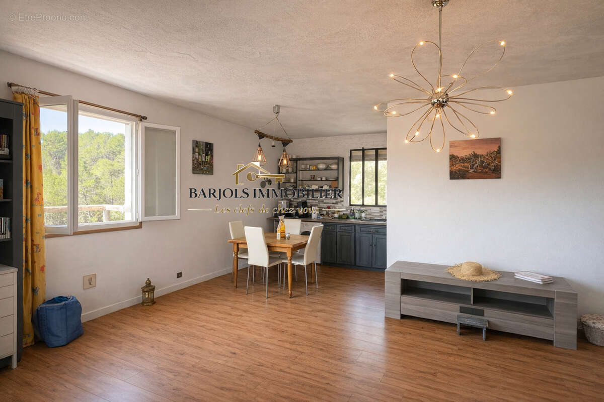 Maison à BARJOLS