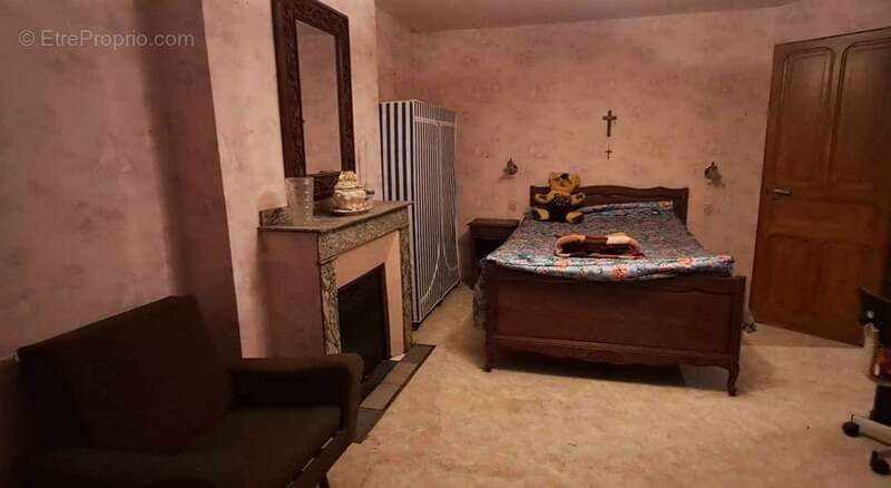 Maison à SARRANCOLIN