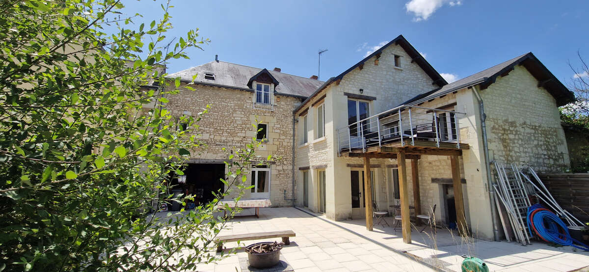 Maison à CHINON