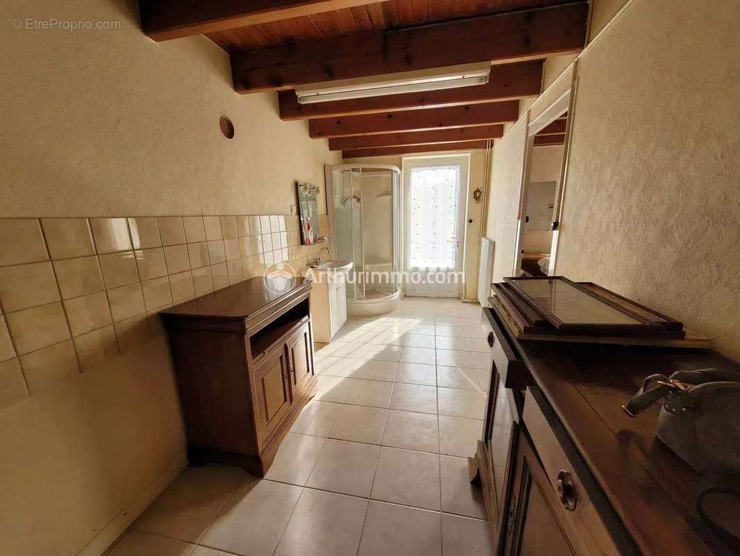 Maison à BERNAY-SAINT-MARTIN