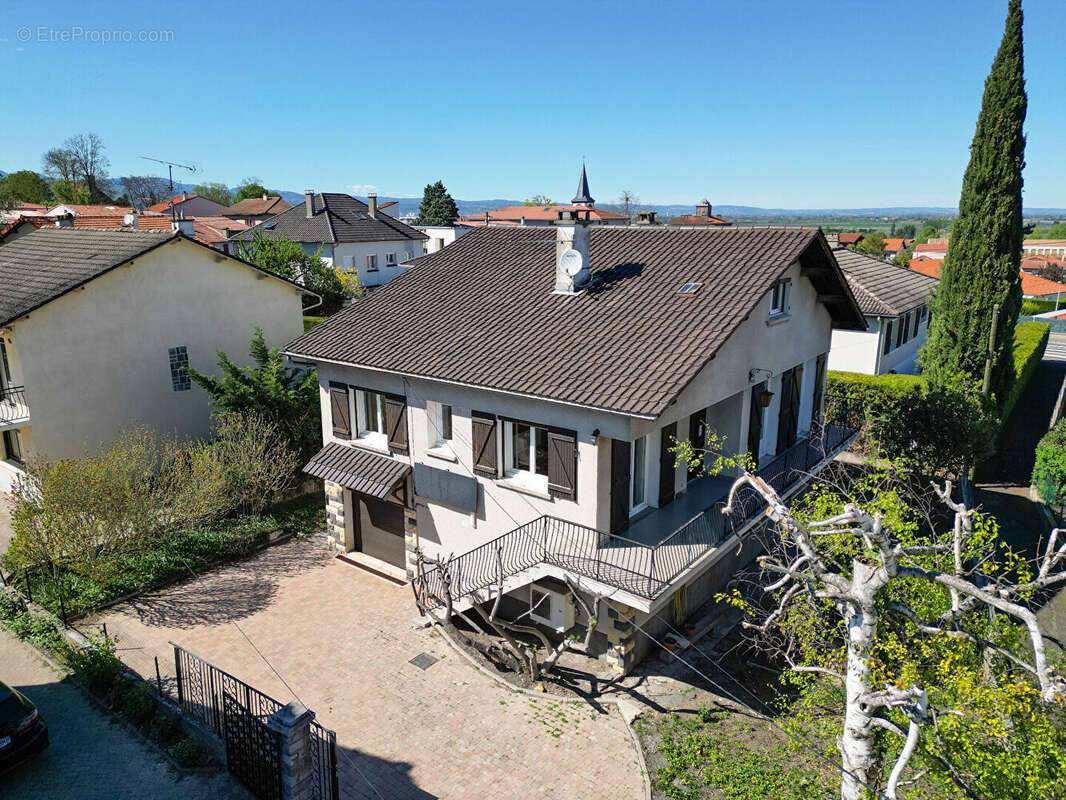 Maison à LEMPDES