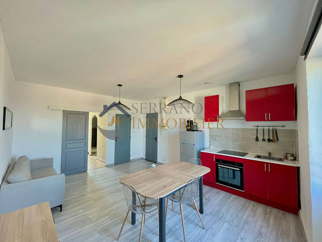 Appartement à CHATEAURENARD