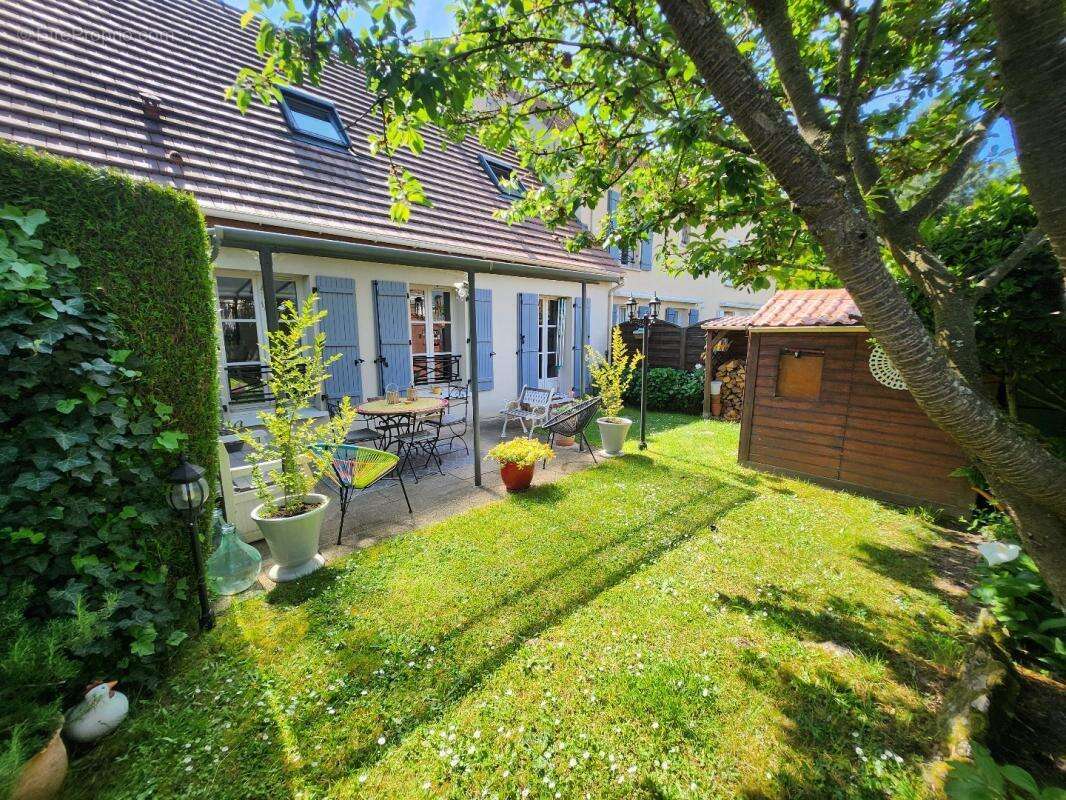 Maison à MOUSSY-LE-NEUF