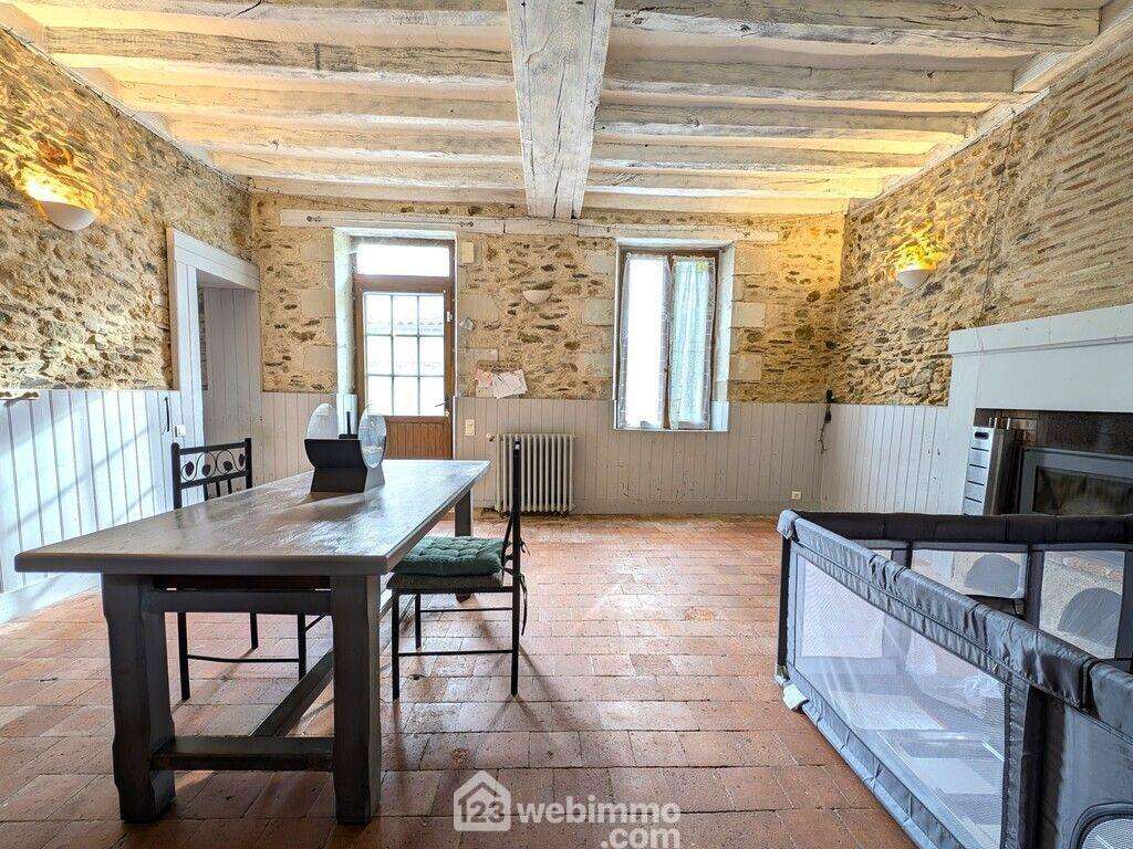 Maison 124 m² à Cherre  - photo 22
