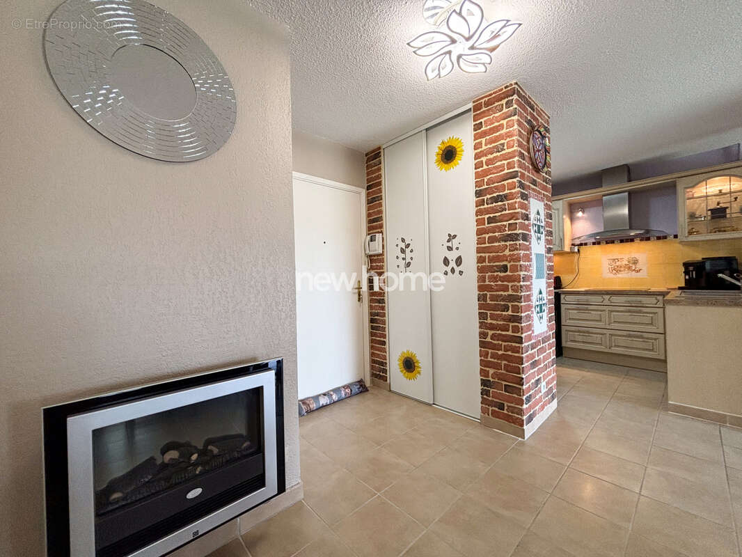 Appartement à LORGUES