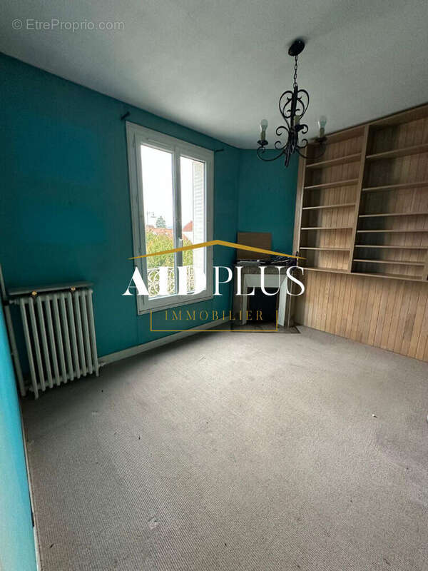 Maison à SAINT-PRIX