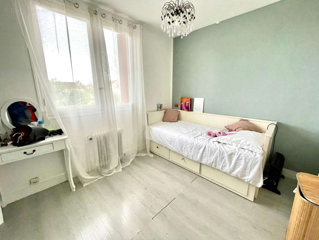 Maison à COULOMMIERS