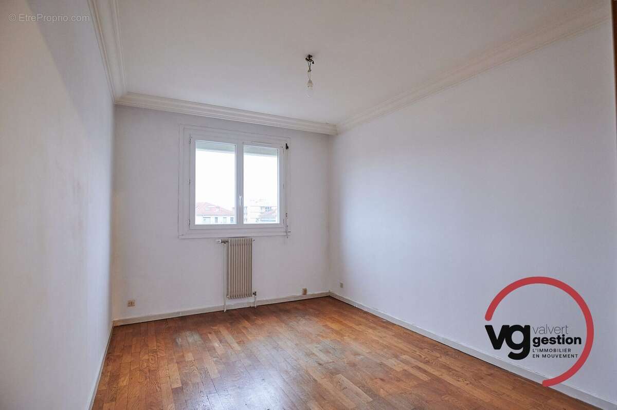 Appartement à TASSIN-LA-DEMI-LUNE