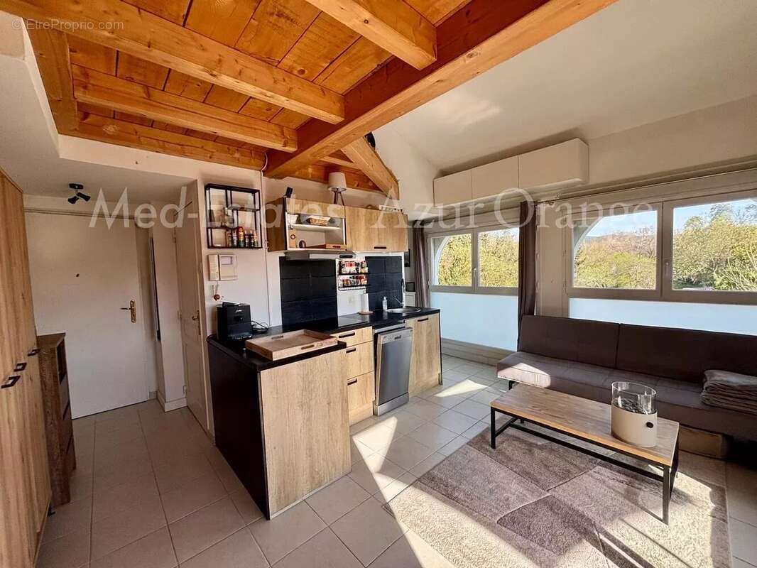 Appartement à GRIMAUD