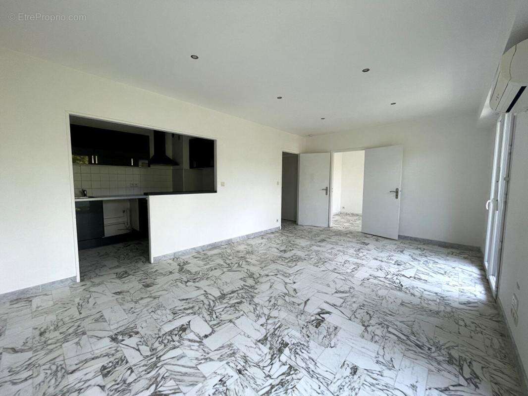 Appartement à DRAGUIGNAN