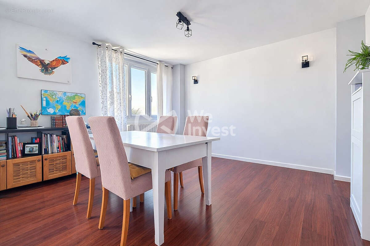 Appartement à BOURG-LES-VALENCE