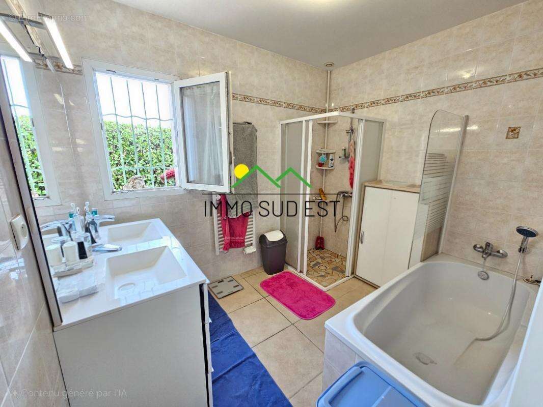 Maison à SAINT-MARCEL-LES-VALENCE