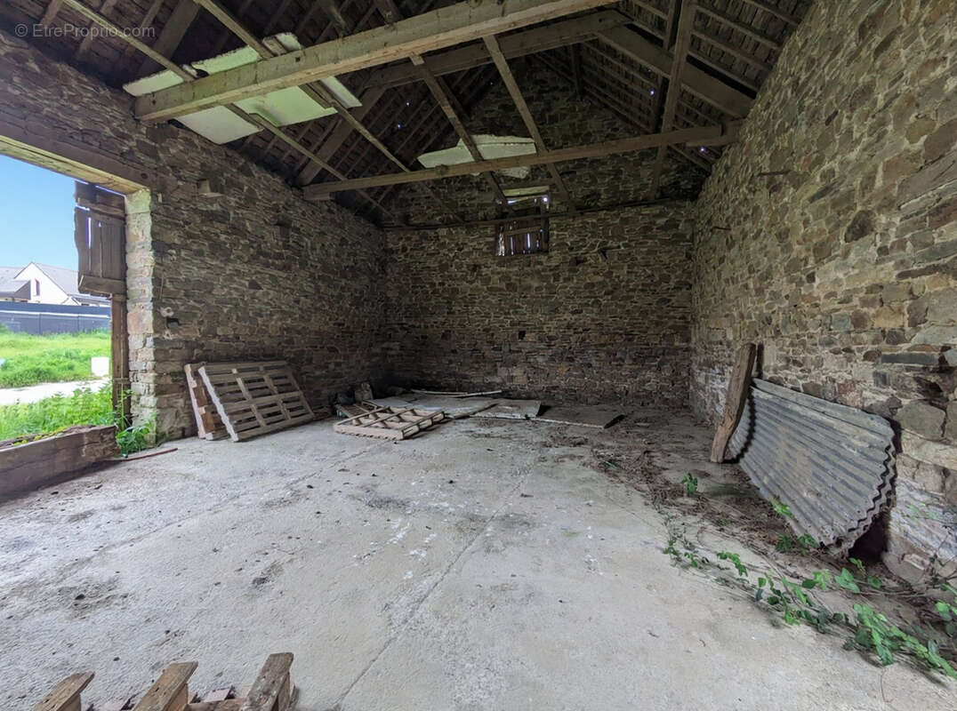 Maison à BAGUER-PICAN