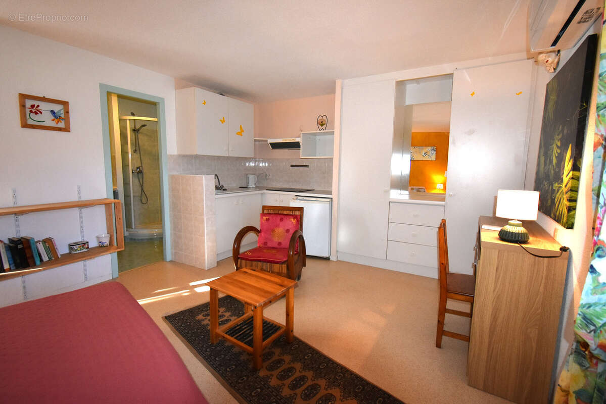 Maison à PUY-L&#039;EVEQUE