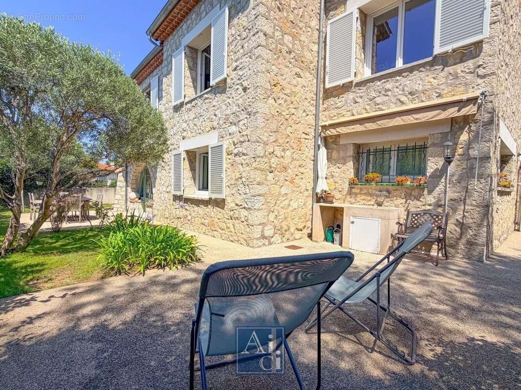 Maison à ANTIBES