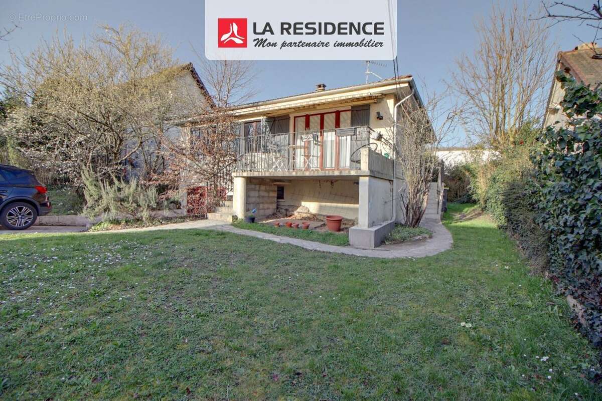 Maison à TRIEL-SUR-SEINE