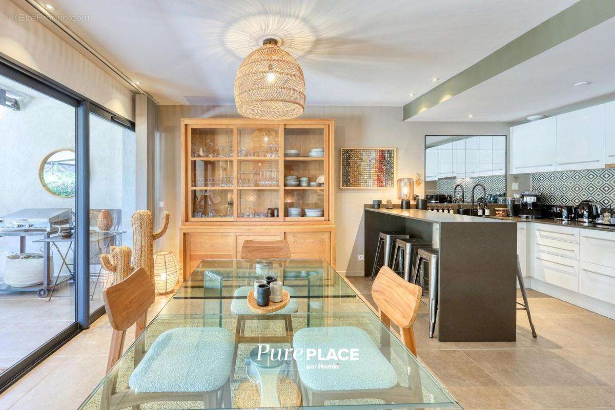 Appartement à RAYOL-CANADEL-SUR-MER