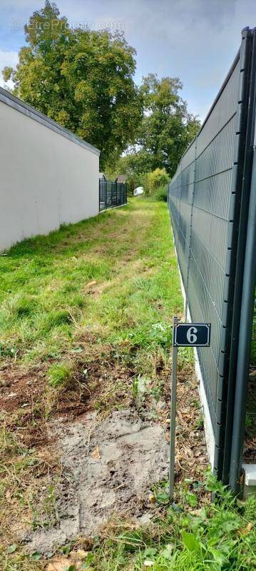 Terrain à GUEMENE-PENFAO