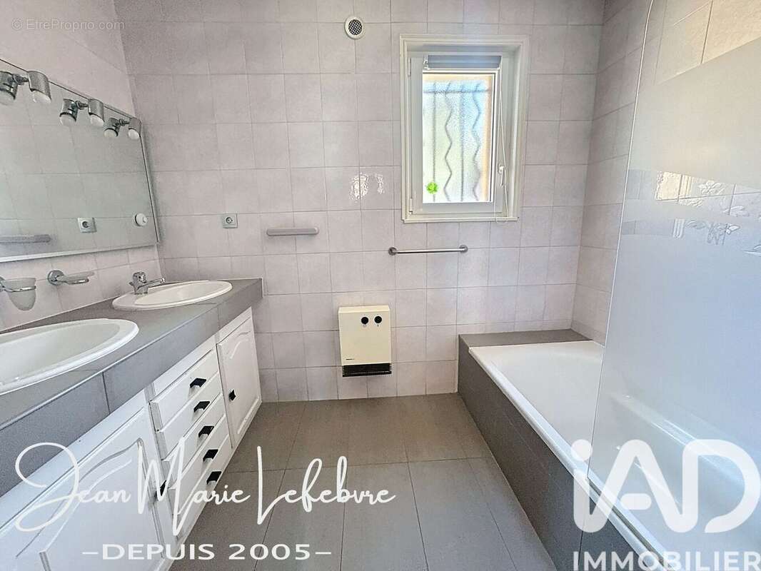 Photo 8 - Maison à CONDRIEU