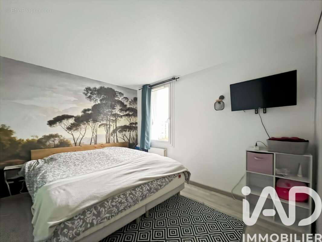 Photo 8 - Appartement à ROISSY-EN-BRIE