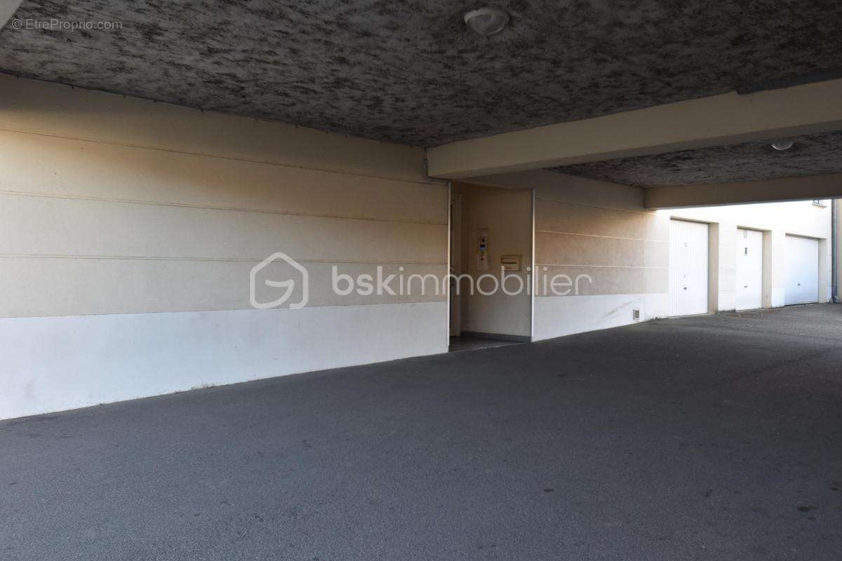 Appartement à AUNEAU