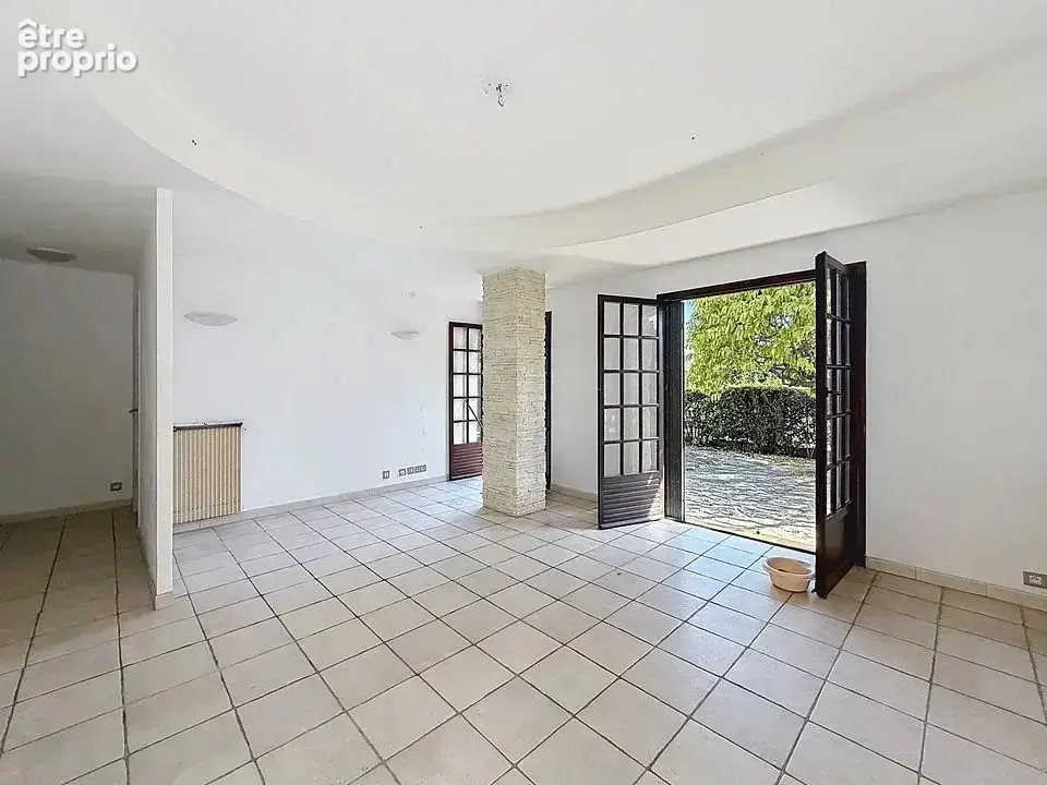 Nice Napoléon III - villa individuelle 140 m² - terrain -double garage. - photo 3
