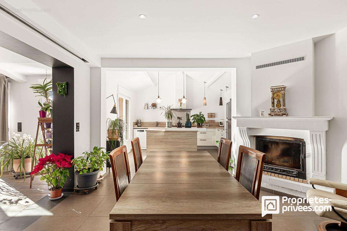 Maison à PEYMEINADE