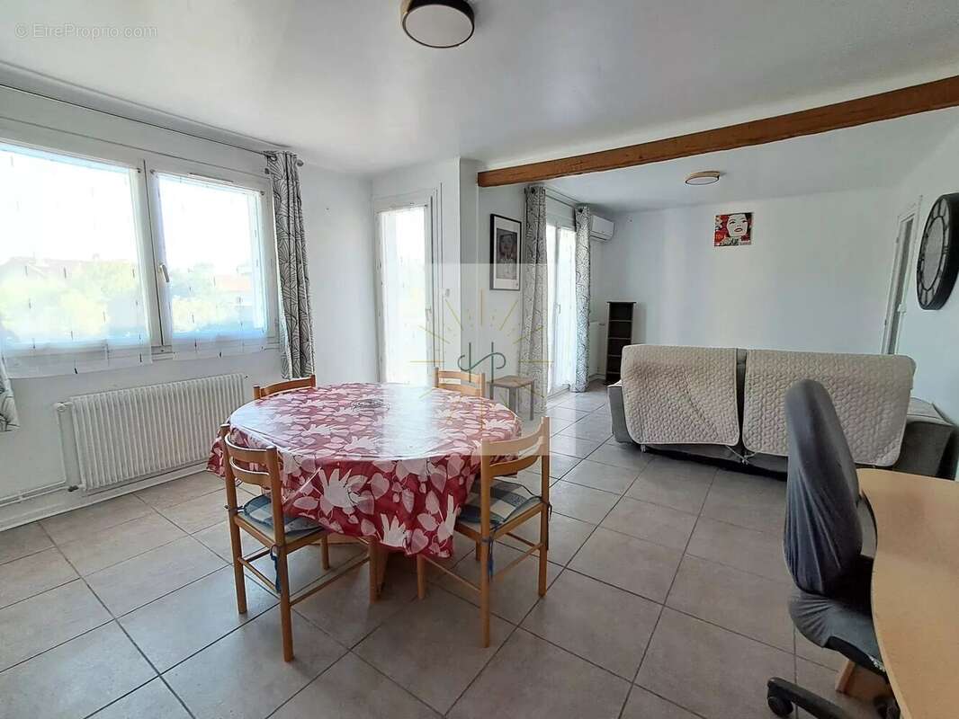 Appartement à MONTELIMAR