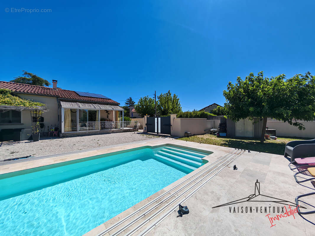 Maison à VAISON-LA-ROMAINE