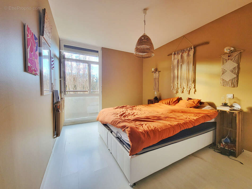 Appartement à OULLINS