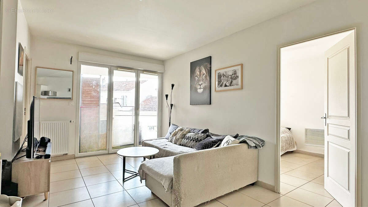 Appartement à HYERES