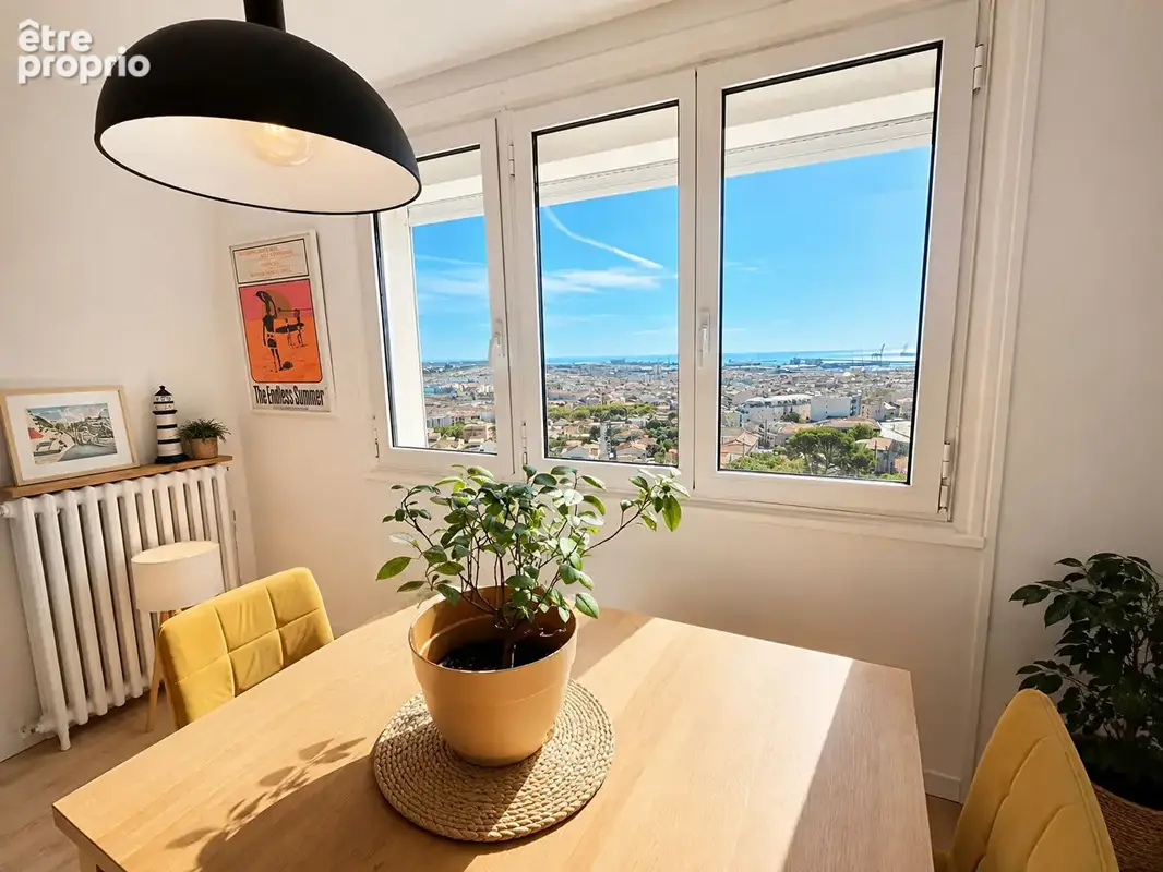 T3 avec vue panoramique sur la mer et le mont saint-clair - photo 3
