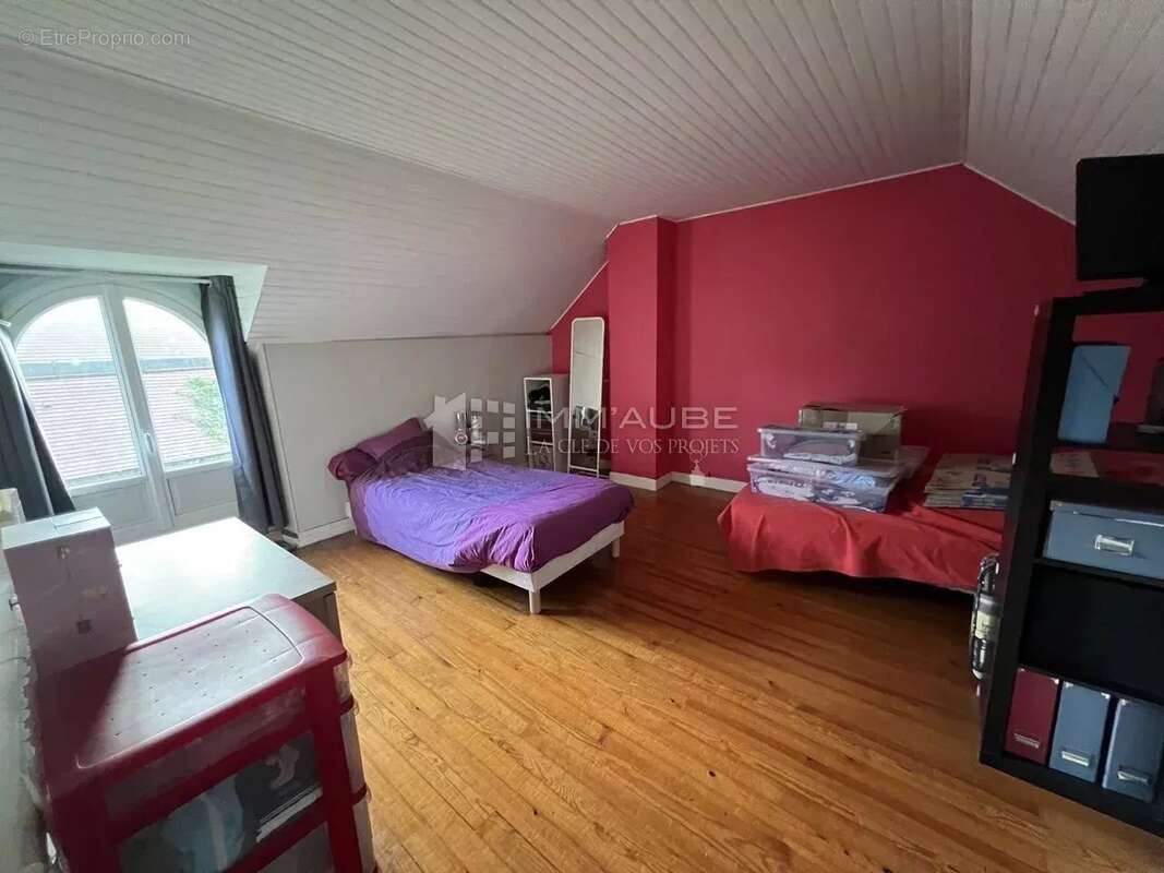 Maison à NOGENT-SUR-SEINE