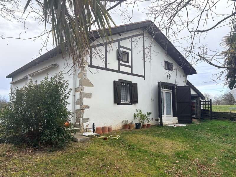 Maison à IRISSARRY