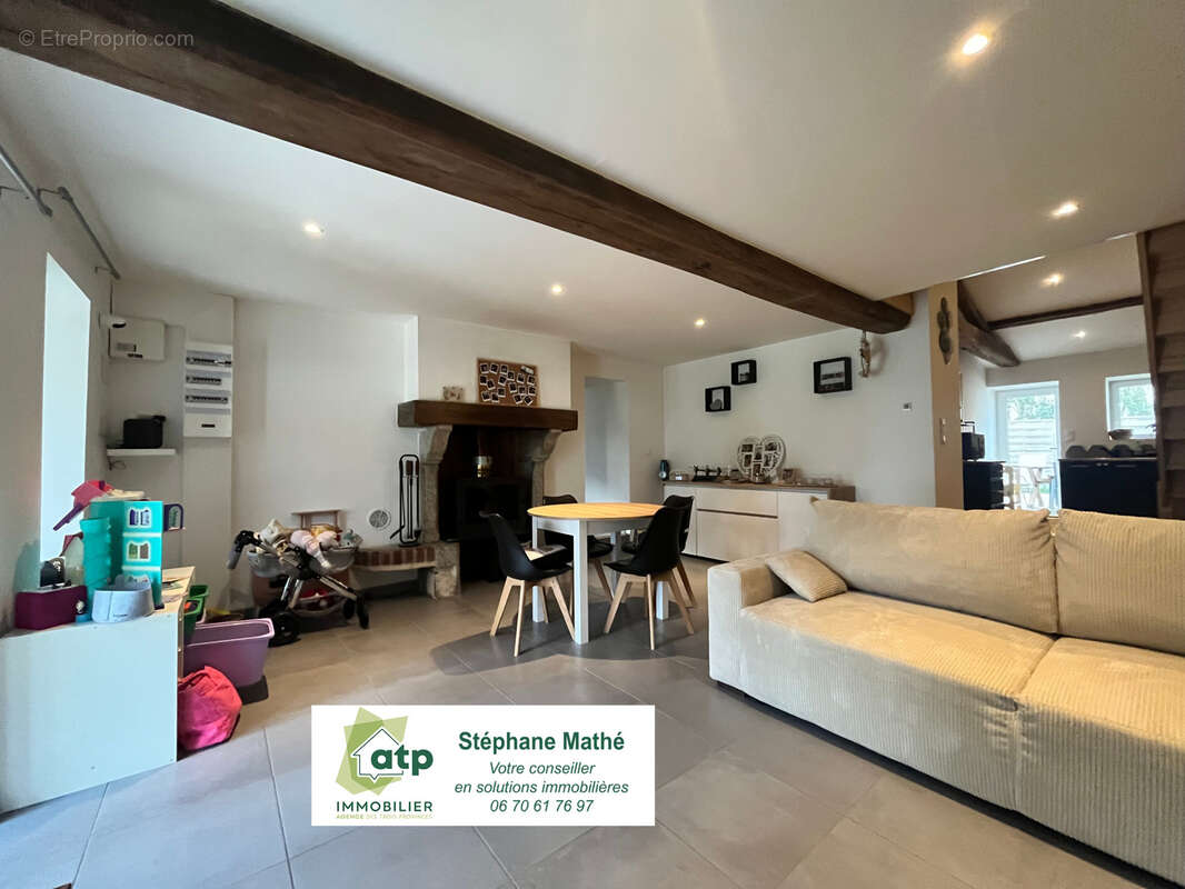 Maison à LES BROUZILS