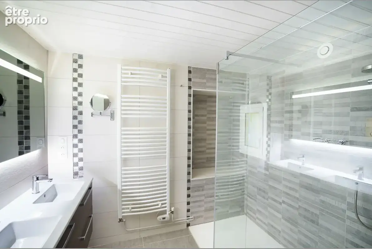 Ensemble de 2 Maisons  - Saint Jean Le Priche - photo 7