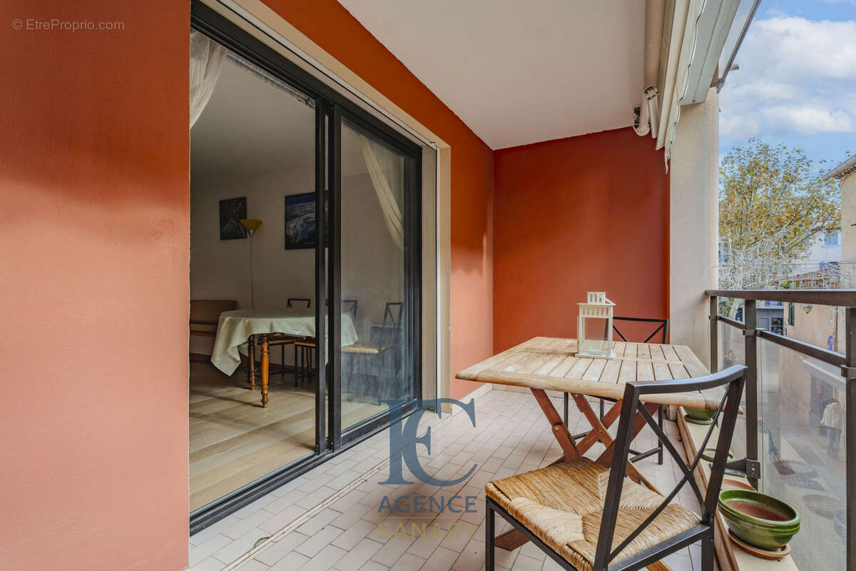 Appartement à SANARY-SUR-MER