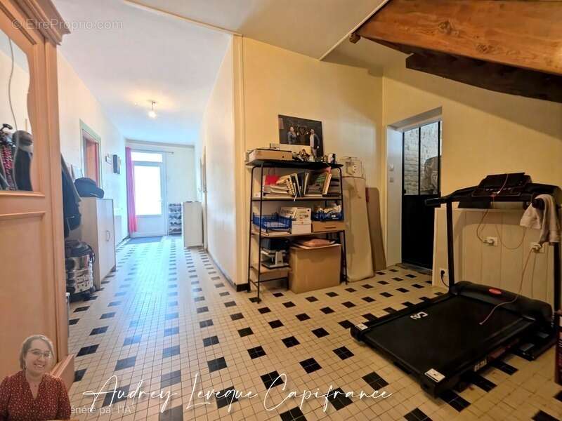 Maison à SAINT-HILAIRE-LA-PALUD