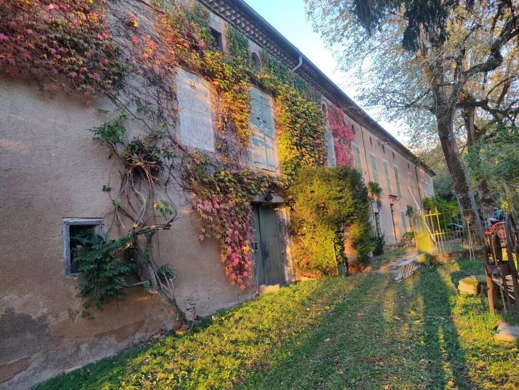 Maison à LABOUTARIE