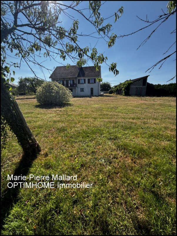 Maison familiale de 6 pièces THAURON (23) - photo 8