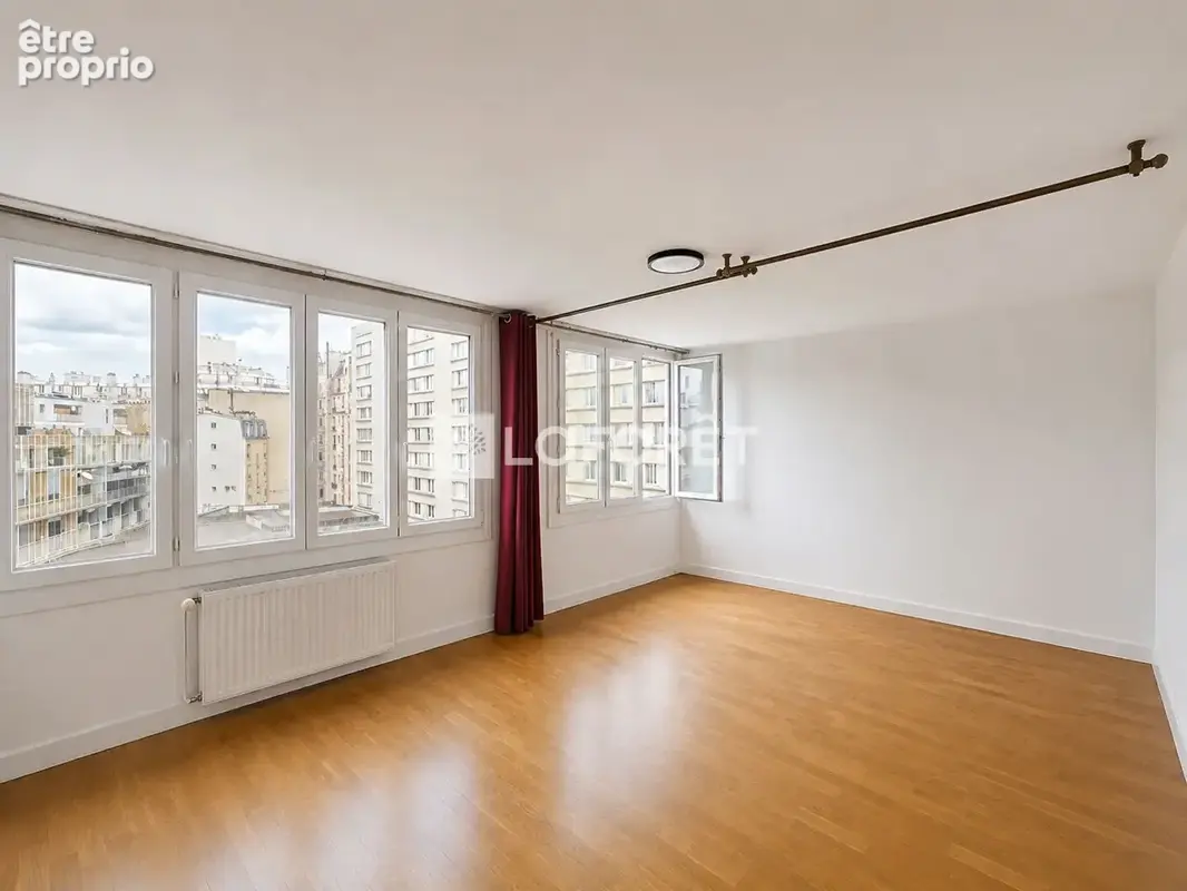 Appartement à PARIS-14E