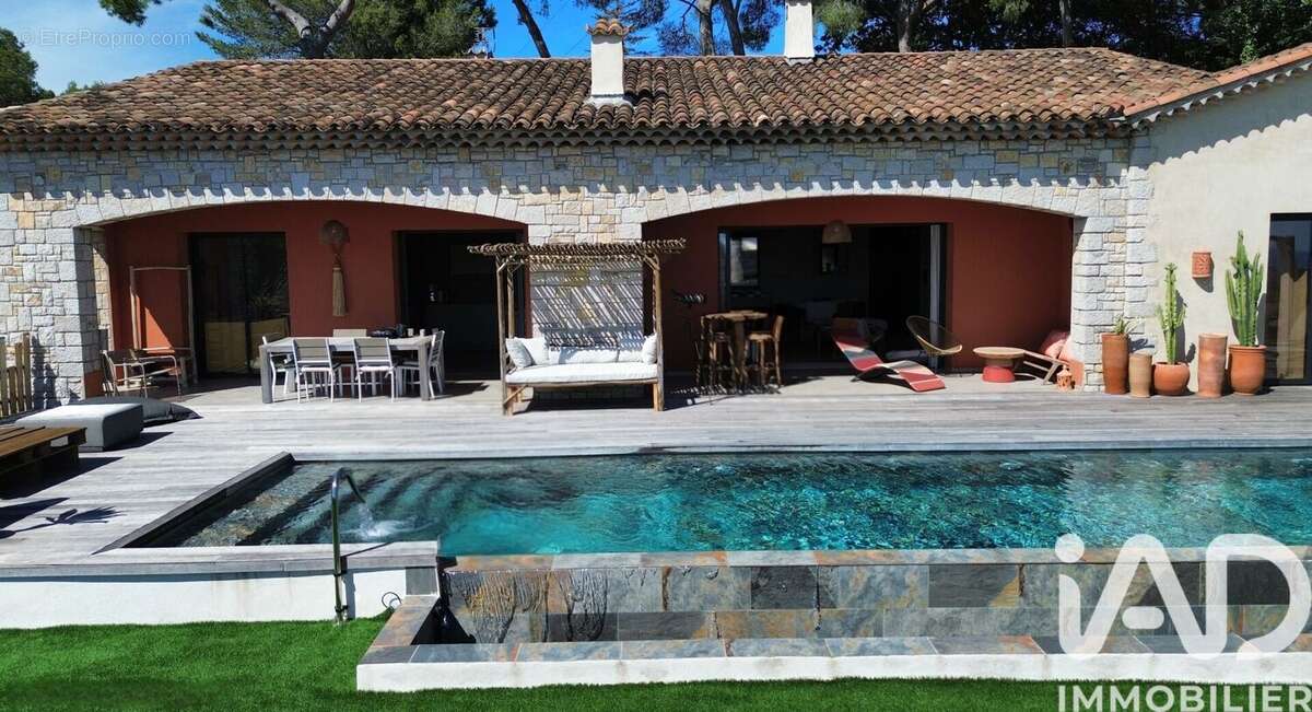 Photo 7 - Maison à MOUGINS