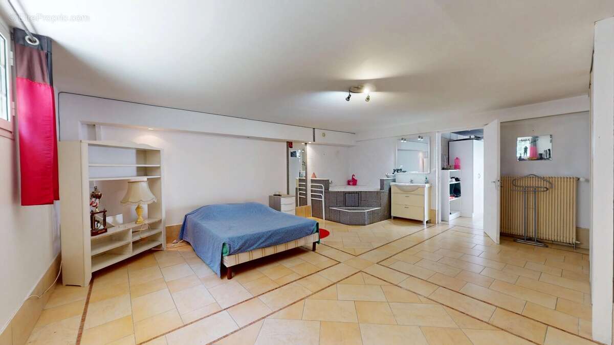 Maison 255 m² à Courtry  - photo 25