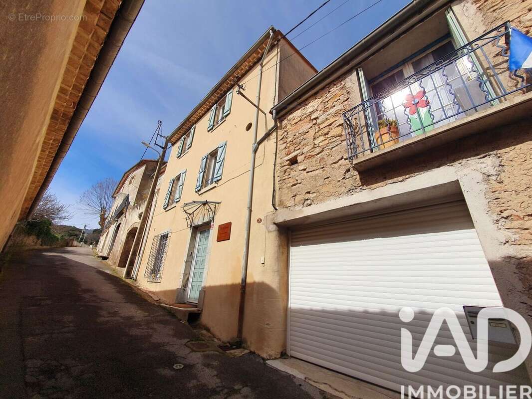 Photo 2 - Maison à FAUGERES
