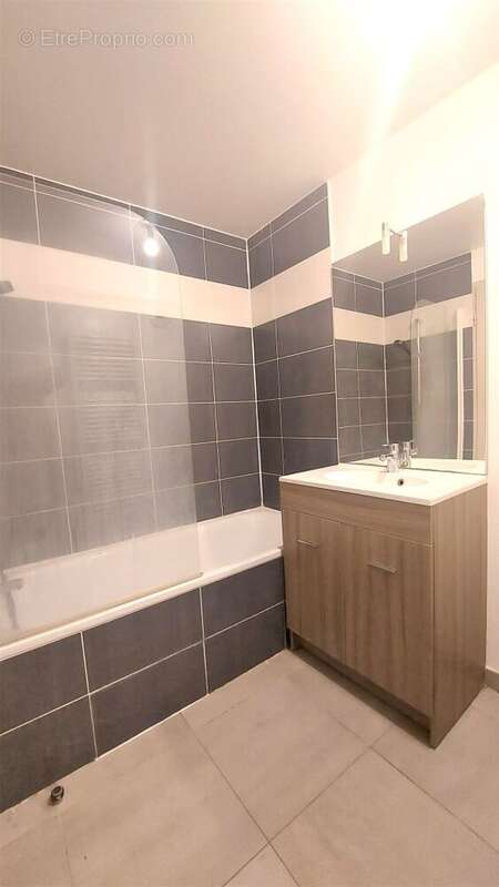 Appartement à SAINT-OUEN-L&#039;AUMONE