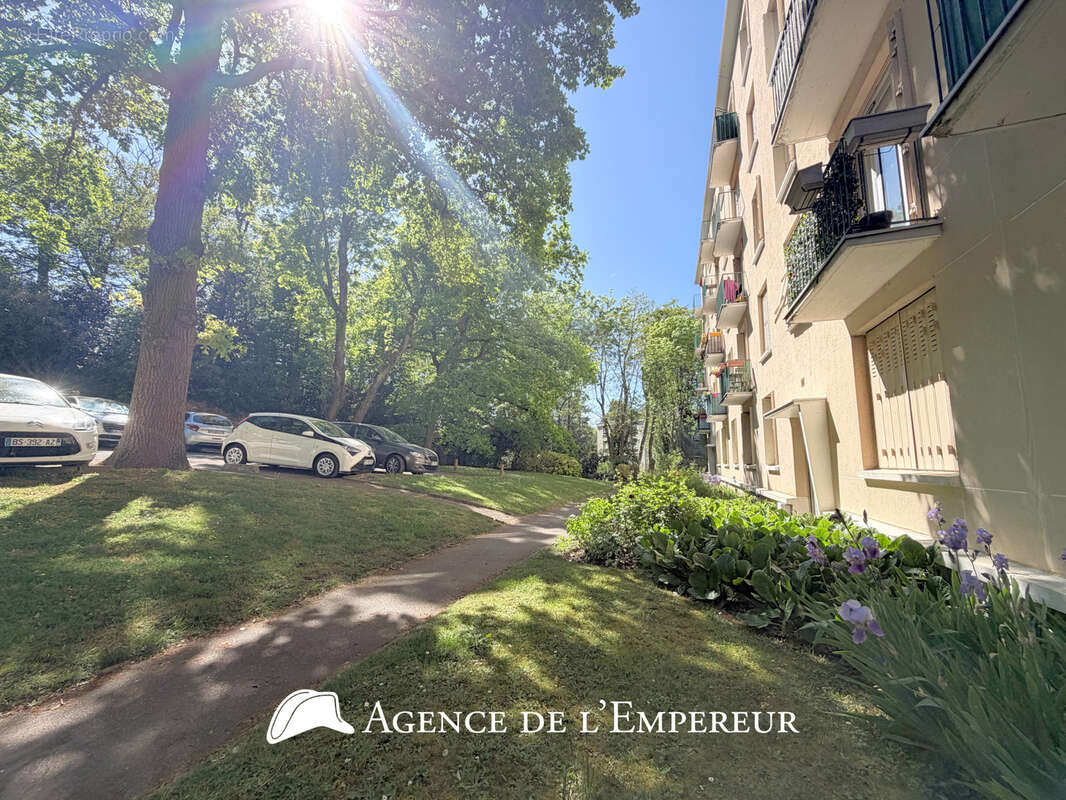 Appartement à RUEIL-MALMAISON